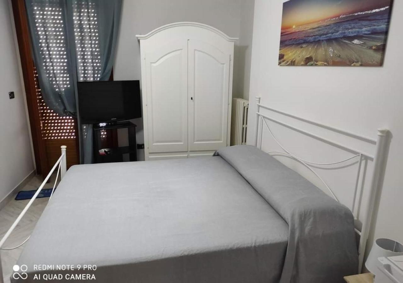 B&B Annunziata Бриндизи Стая снимка